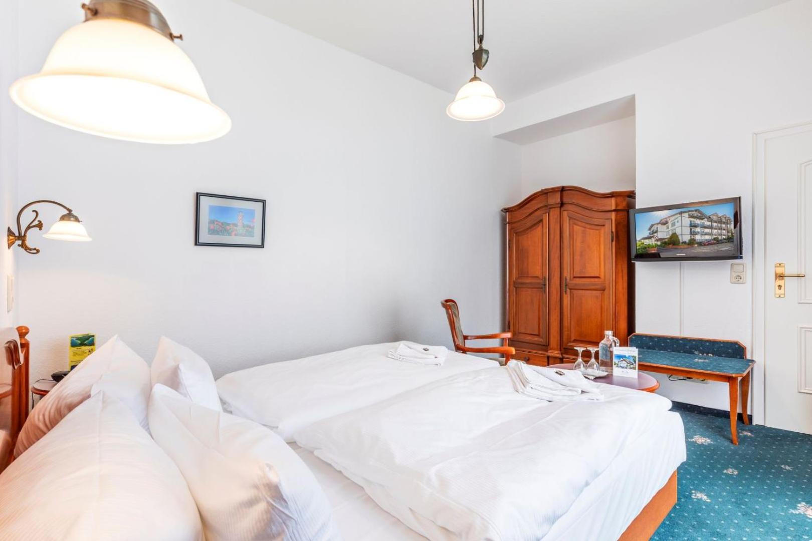 Hotel Stranddistel Ruegen Герен Екстер'єр фото